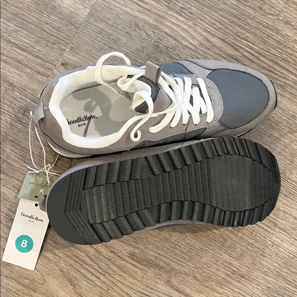 Goodfellow & Co Men's Gray and White Sneakers